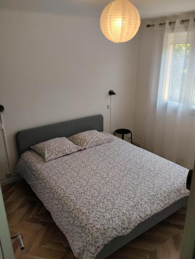 Appartement Aux Alyscamps 2, Climatisation, Wifi, Parking Arles Exterior photo